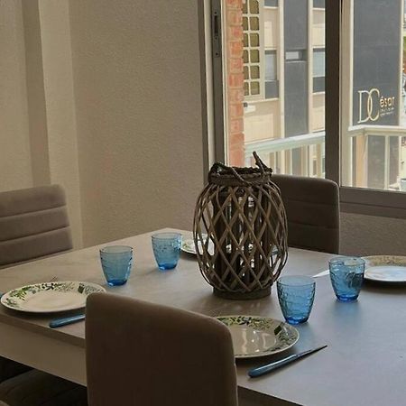 Apartamento Centrico Y En Primera Linea De Playa Apartment Benidorm Luaran gambar