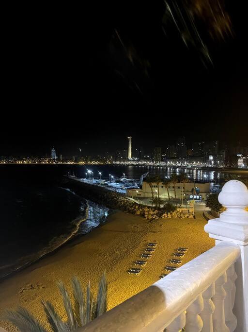 Apartamento Centrico Y En Primera Linea De Playa Apartment Benidorm Luaran gambar