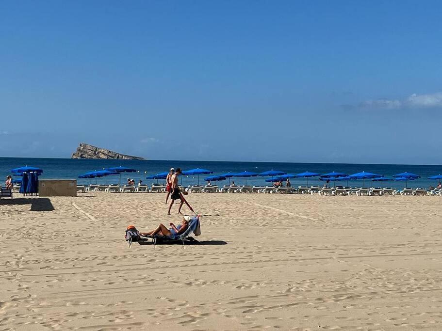 Apartamento Centrico Y En Primera Linea De Playa Apartment Benidorm Luaran gambar